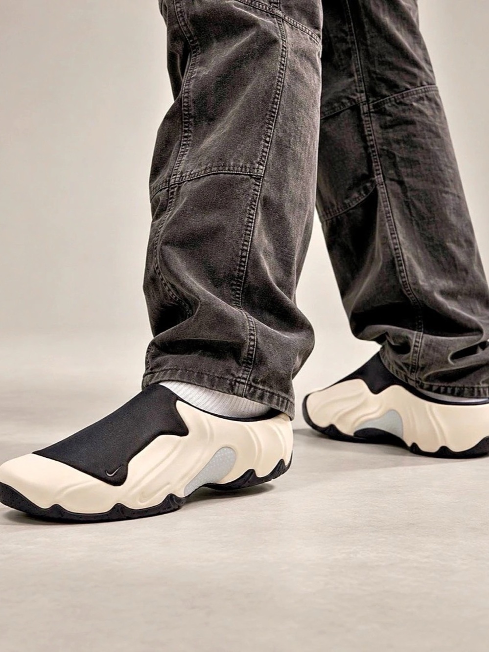 Nike Clogposite Unisex – Sand Drift/Black